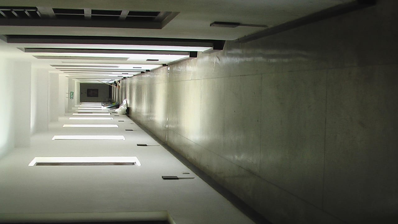 Langer Hotelflur Earl’s Reef Beruwala