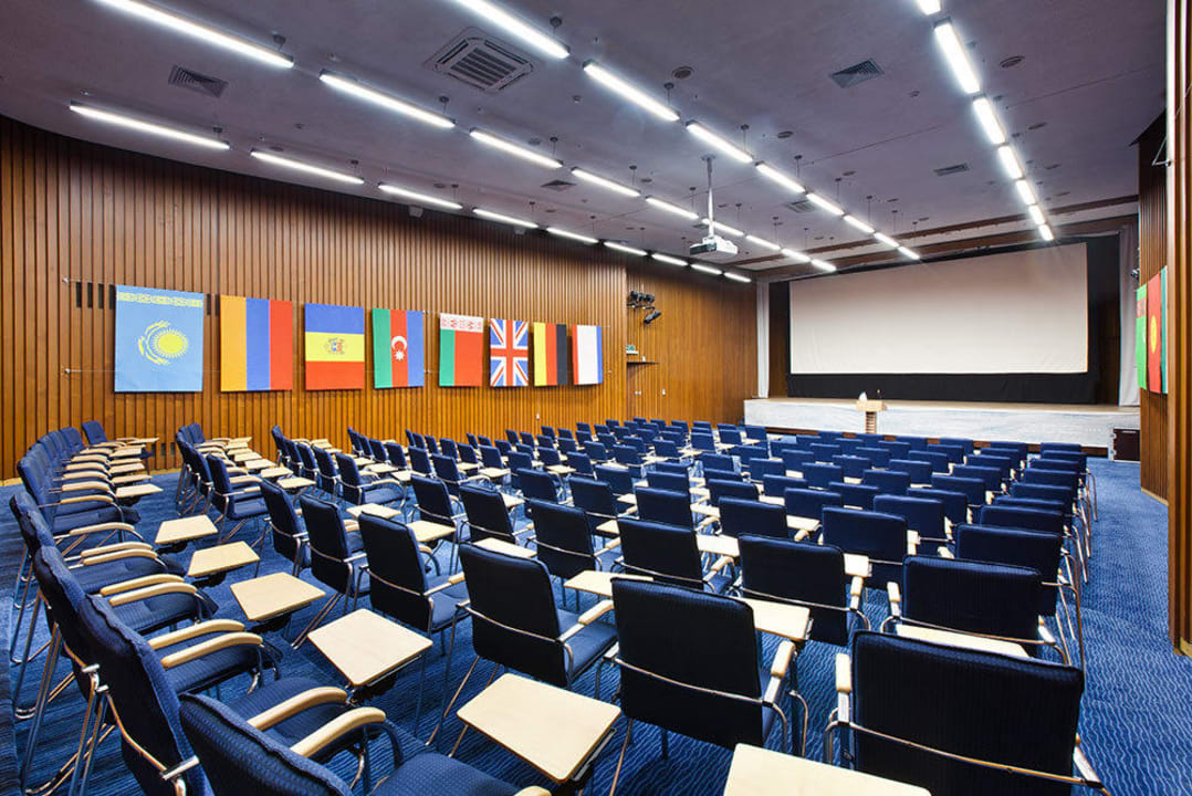 Кинотеатр "Звёздный" Yalta Intourist Hotel