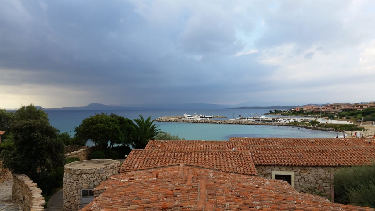 Romantische Stimmung von unserem Zimmer aus Appartments Baia Caddinas Clubresidence