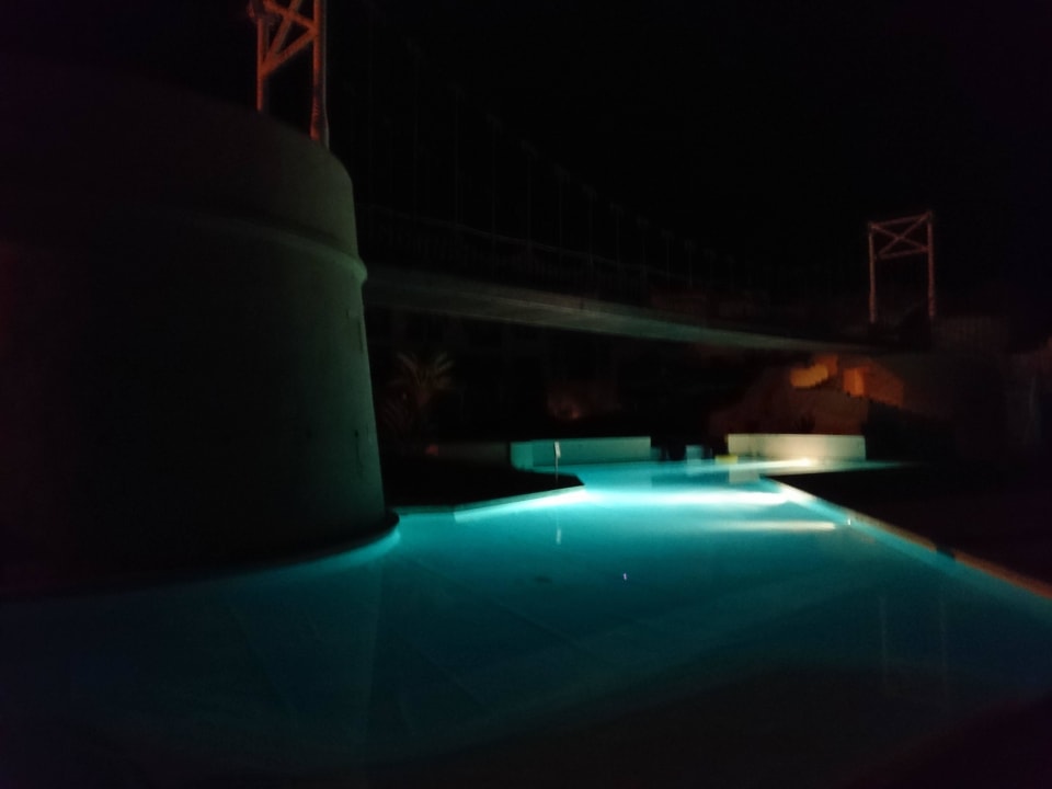 Pool bei Nacht Pickalbatros Sands Hotel - Port Ghalib