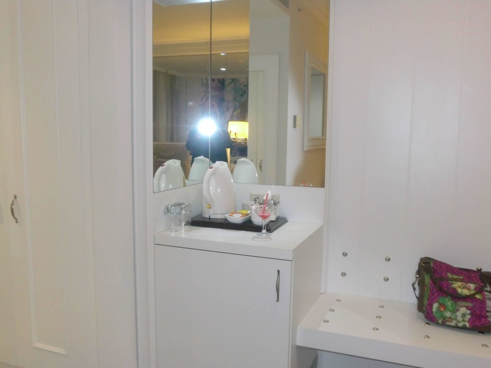 Wasserkoch mit Tee und Kaffe  Hotel Delphin Diva