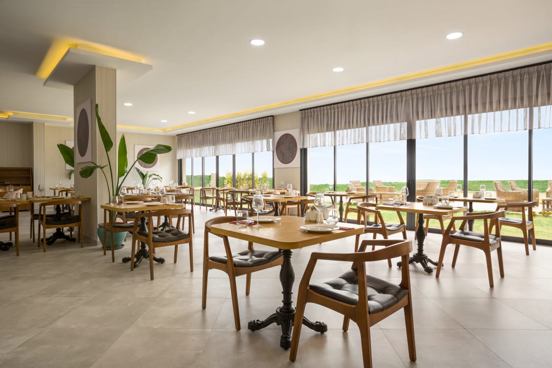 Gastro Ramada by Wyndham Cesme