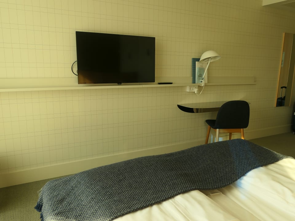 Zimmer Zander K Hotel