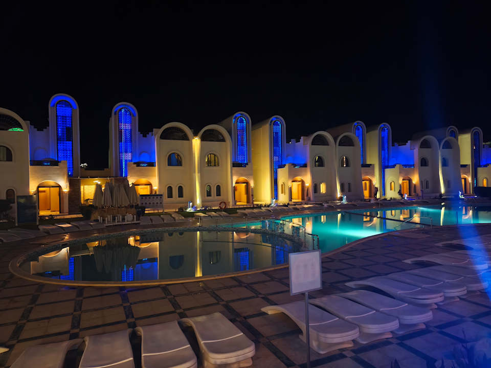 Außenansicht Gravity Hotel & Aquapark Sahl Hasheesh