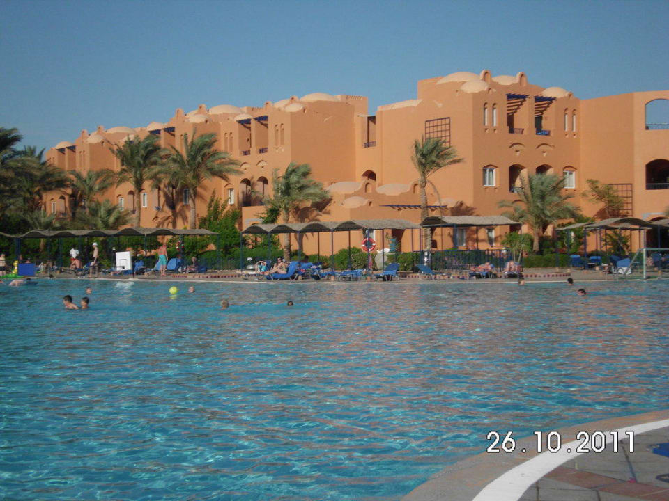 Der Hauptpool Jaz Makadi Oasis Resort