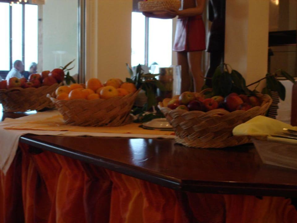 Teil vom Obstbüffet Sunshine Rhodes