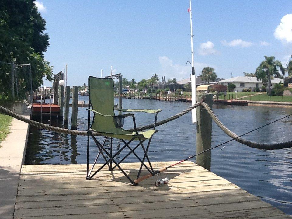 Angeln direkt am Rubicon Kanal Loft-Stil Villa The Illoura