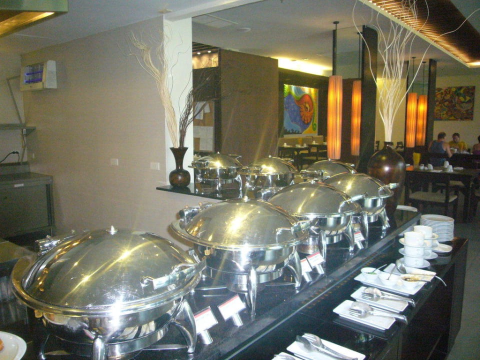 Lecker Frühstück Ramada Resort by Wyndham Khao Lak