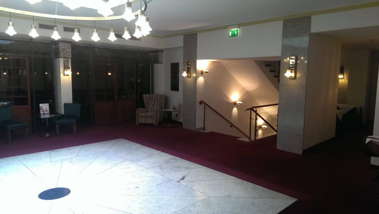 BEST WESTERN PLUS Hotel Excelsior Best Western Plus Hotel Excelsior