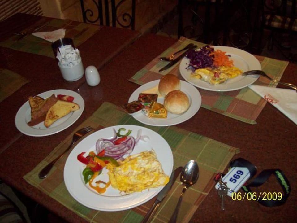 Śniadanko Pickalbatros Alf Leila Wa Leila Resort - Neverland Hurghada