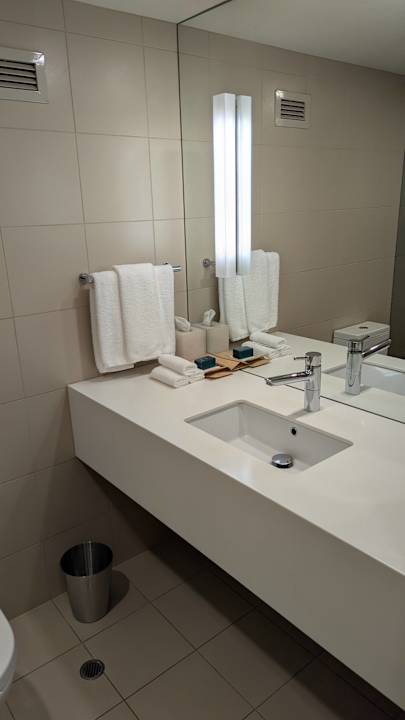 Zimmer Hilton Adelaide