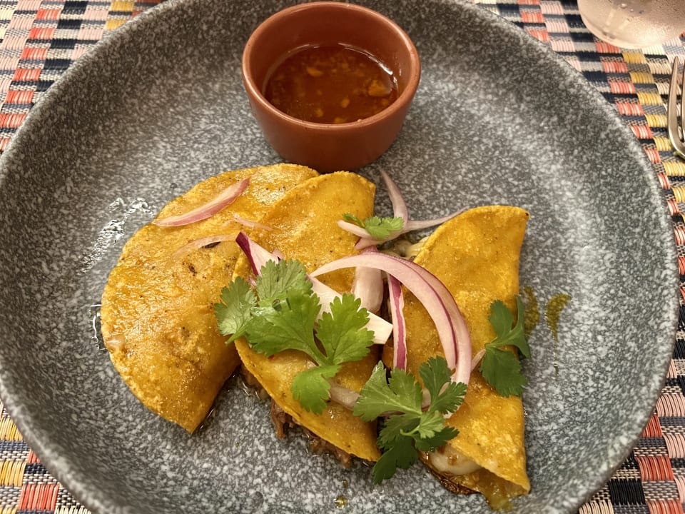 Gastro Hilton Cancun, an All-Inclusive Resort