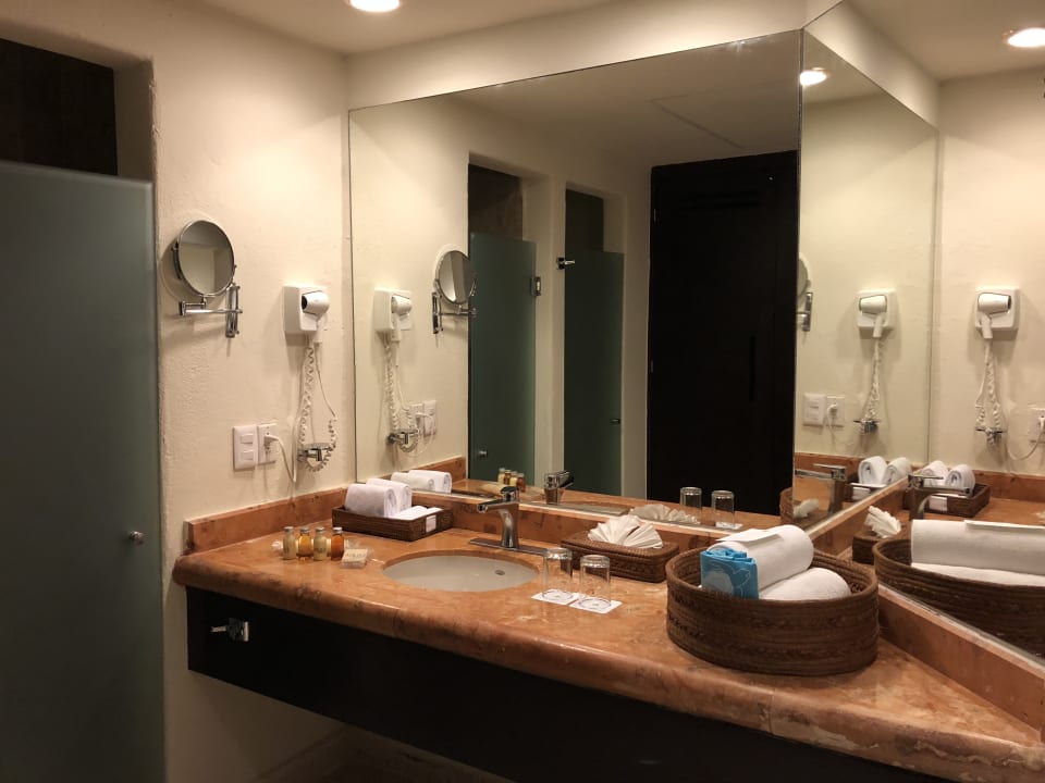 Zimmer Akumal Bay Beach & Wellness Resort