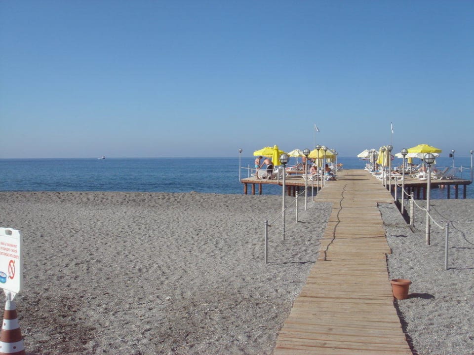 Hotel eigener Steg ins Meer Senza Sunset Beach Hotel