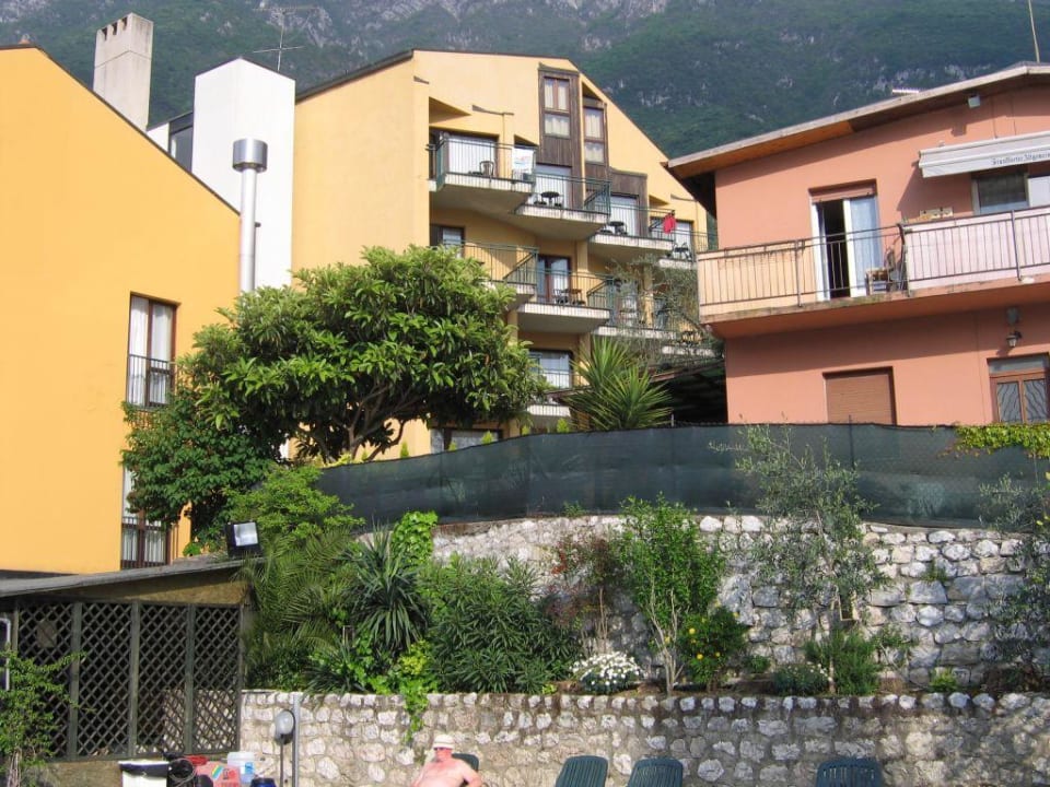 Nebengebäude mit 6 Etagen Hotel Sole