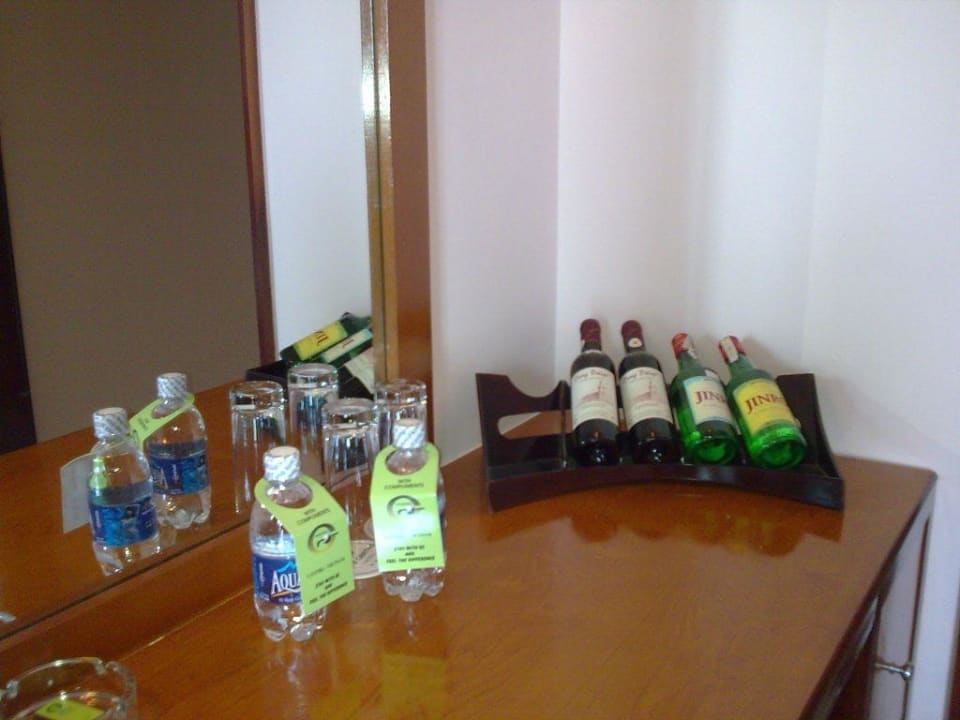 Getränkeauswahl und complimentary Water TTC Hotel - Premium Can Tho