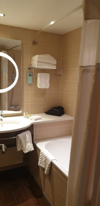 Zimmer Hilton Garden Inn Frankfurt Airport