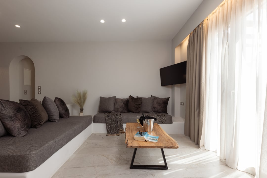 Zimmer Villa Finest Beach front villas at Orkos beach