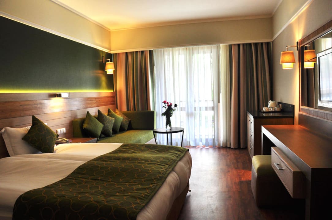 Club Grand Side Standard room  Club Grand Side