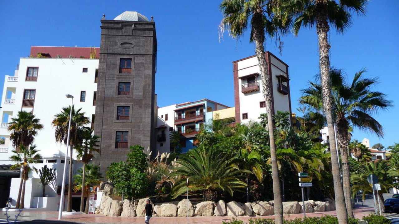 Aussenansicht vom Shoppingcenter Gran Tacande Wellness & Relax Costa Adeje