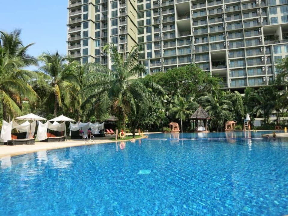 Pool Shangri-La Hotel, Chiang Mai