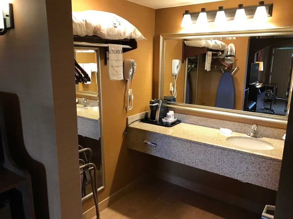 Zimmer Best Western Exeter Inn & Suites