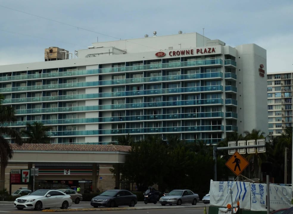 Crowne Plaza Hollywood Beach-Resort DoubleTree Resort Hollywood Beach