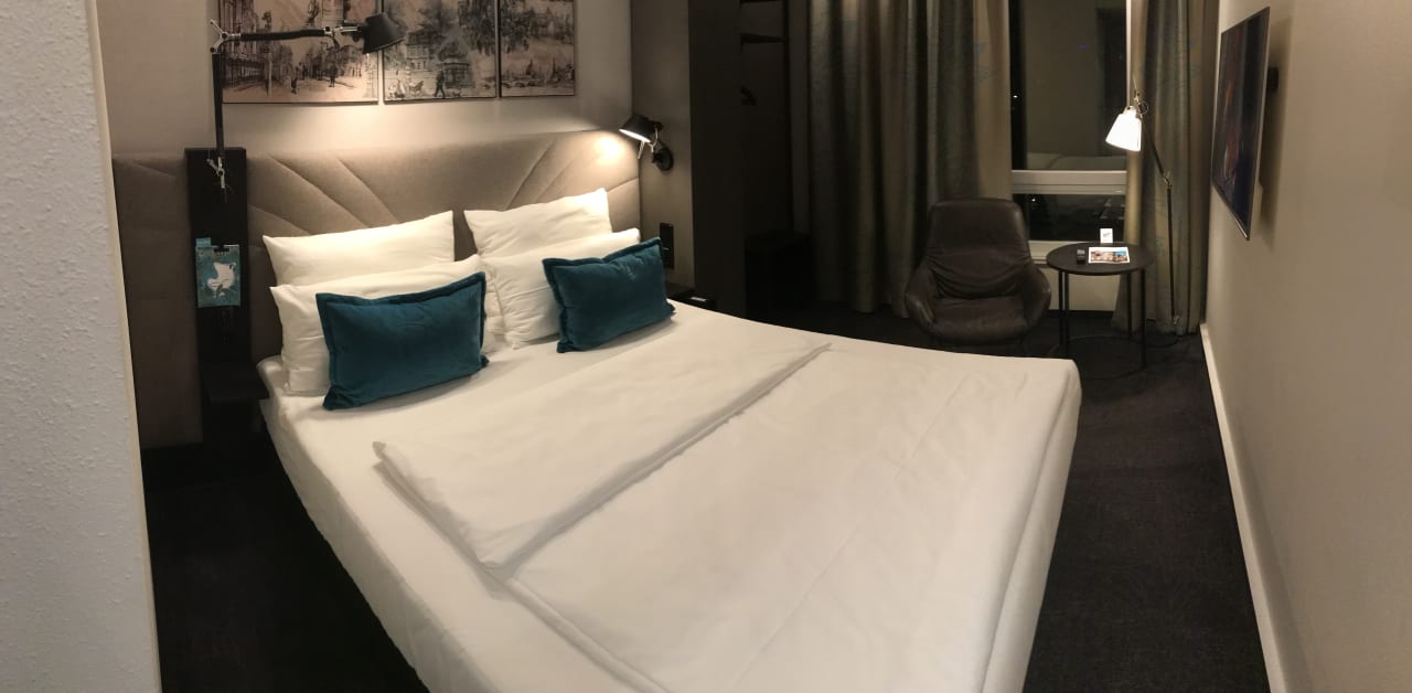 Zimmer Motel One Dresden-Palaisplatz