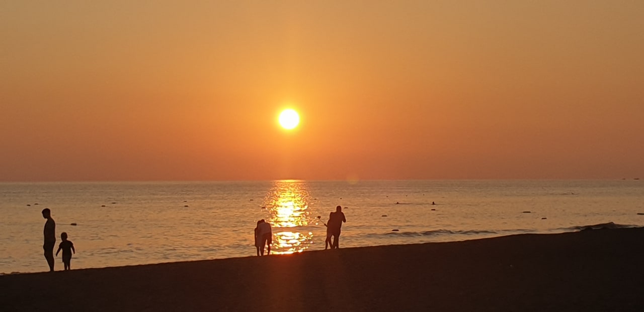 Strand Club Turtas Beach Hotel