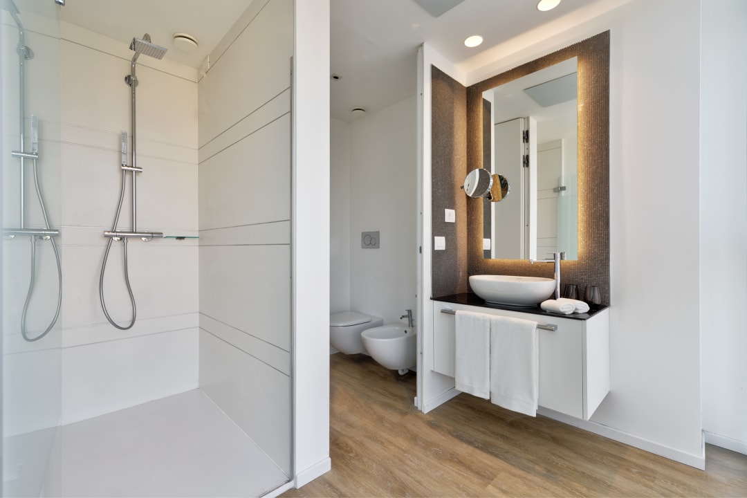 Zimmer Innside by Melia Torre Galfa