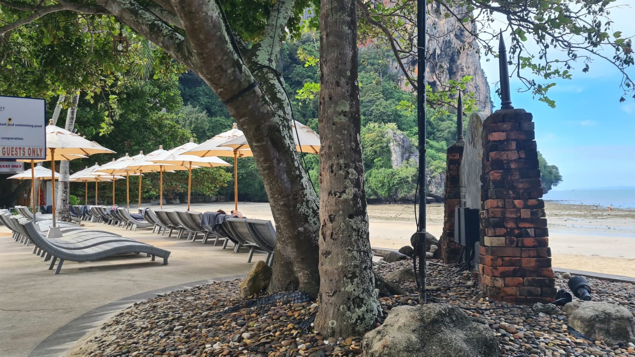 Strand Hotel Railay Bay Resort & Spa