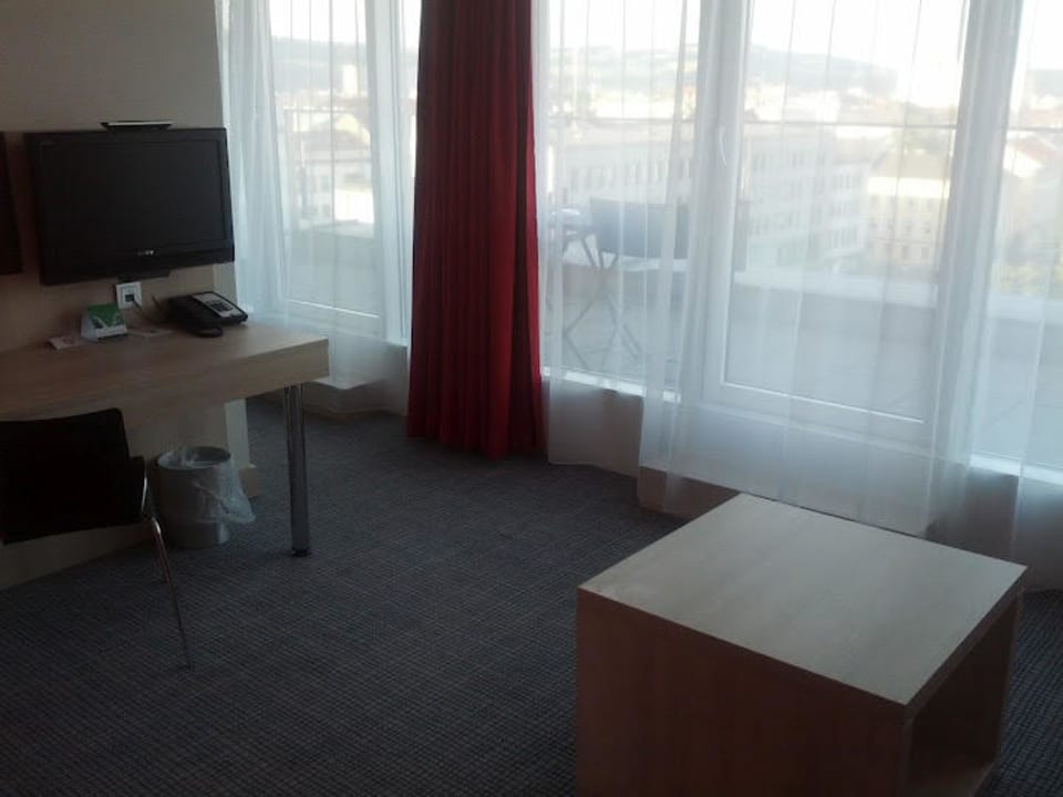 Wohnbereich Park Inn by Radisson Linz