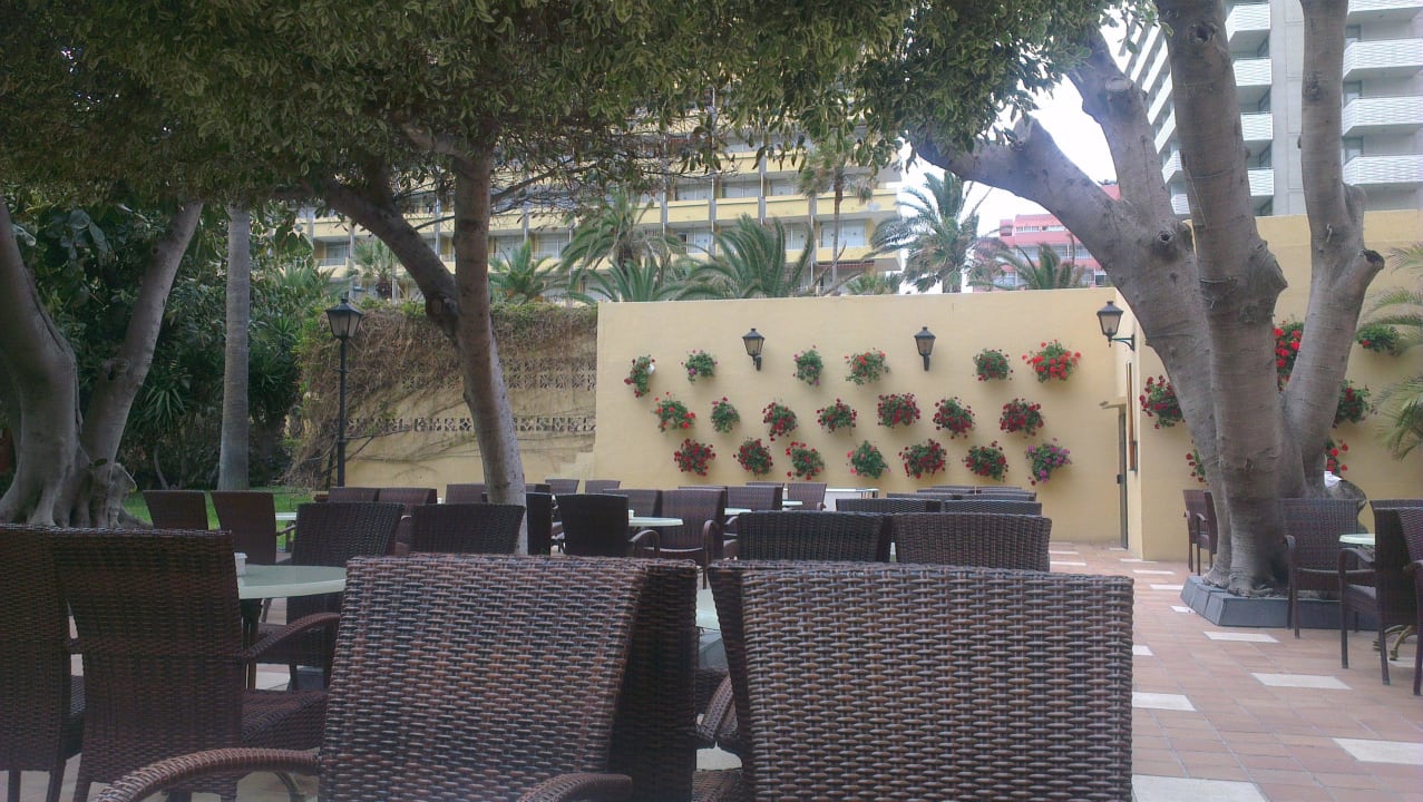 Außenbereich der Mainbar Bahia Principe Sunlight San Felipe