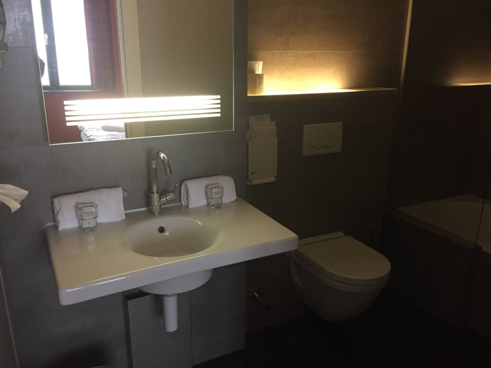 Bad Hotel Pantheon Palace