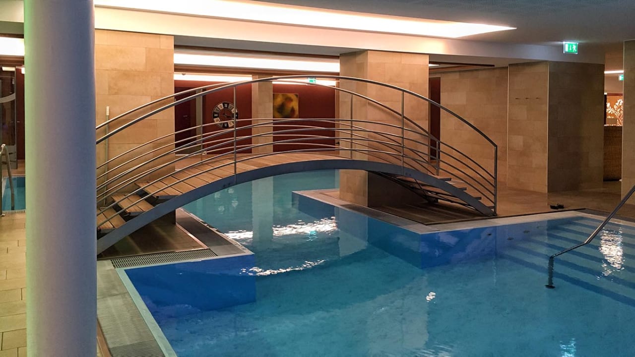 Pool Dorfhotel Fasching