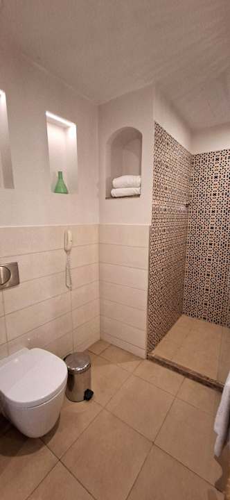 Zimmer The Cove Rotana Resort