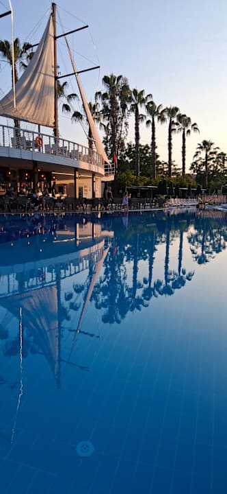 Pool Can Garden Resort