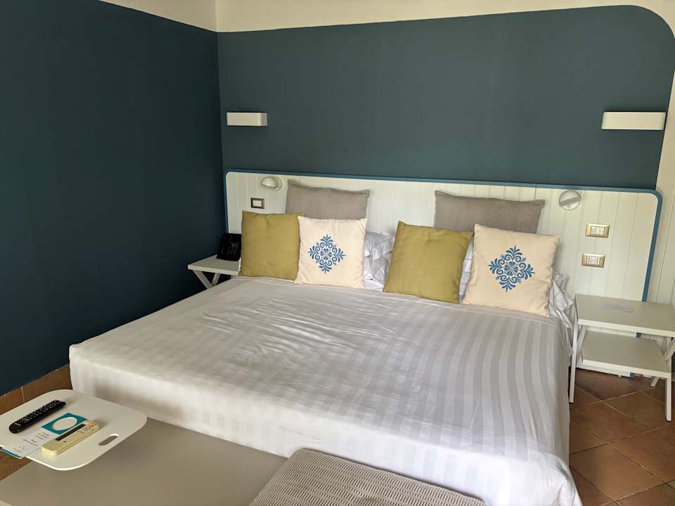 Zimmer Chia Laguna - Hotel Village, Sardinia