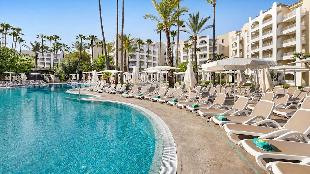 Pool Protur Safari Park Aparthotel