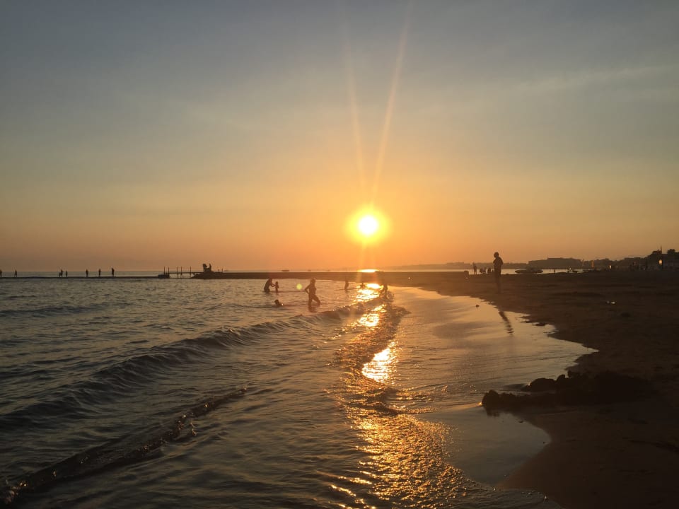 Strand Seaden Corolla Hotel