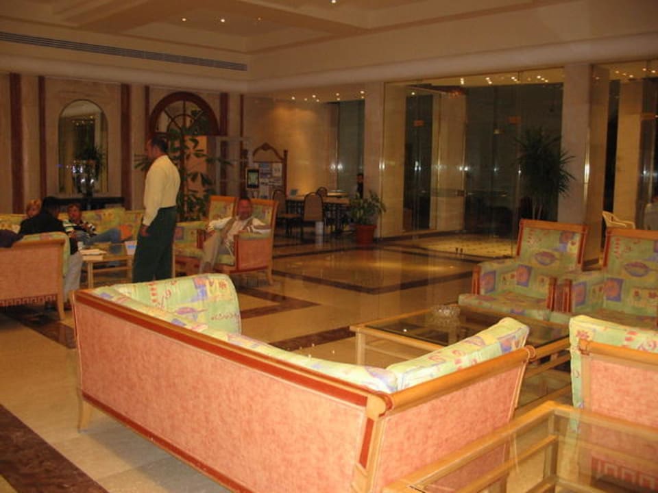 Lobby Palm Beach Resort