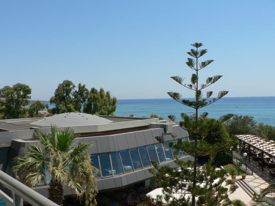 Blick auf den Speisesaal Hotel Calypso Beach