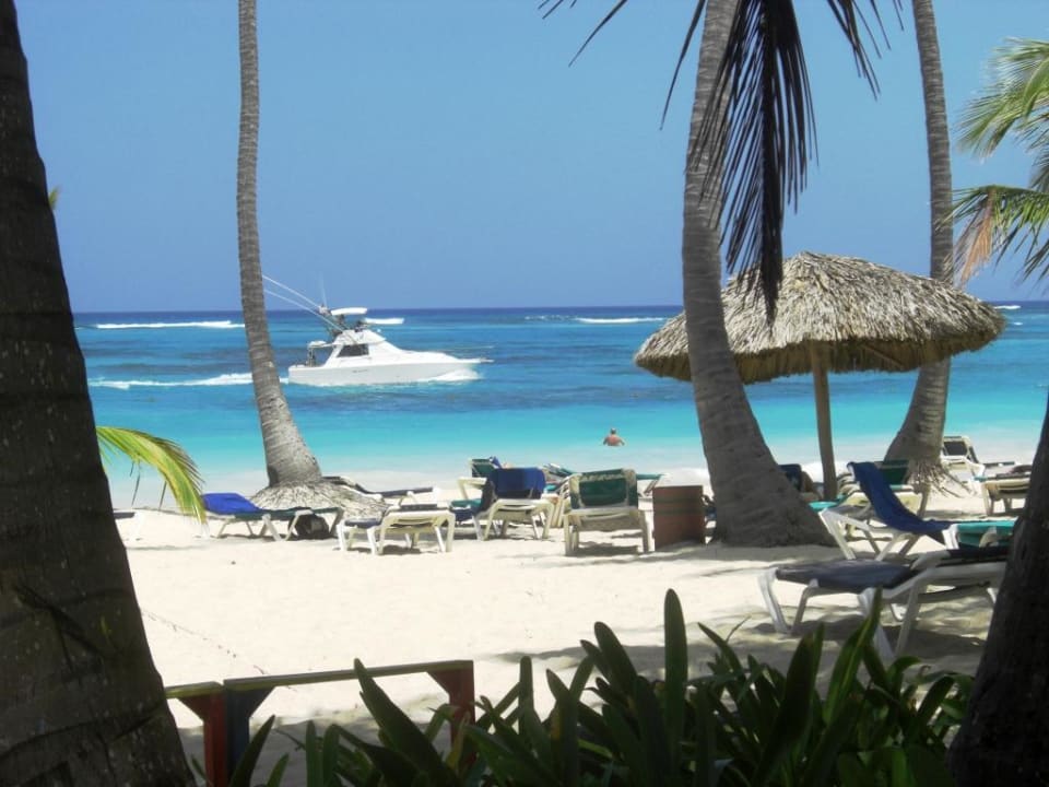 Blick auf den Palladium-Strand Hotel Grand Palladium Palace Resort, Spa & Casino