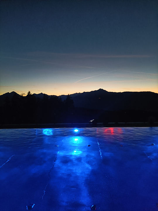 Pool Hotel Chalet Mirabell