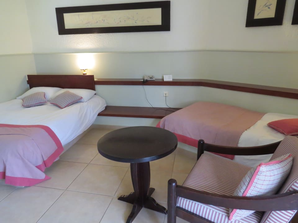 Zimmer Apollonia Beach Resort & Spa