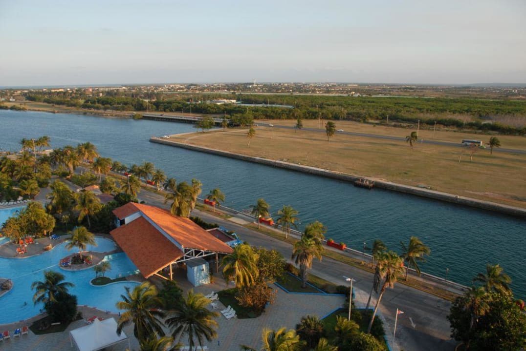 Blick von den Zimmern zur Landseite Hotel Puntarena Playa Caleta