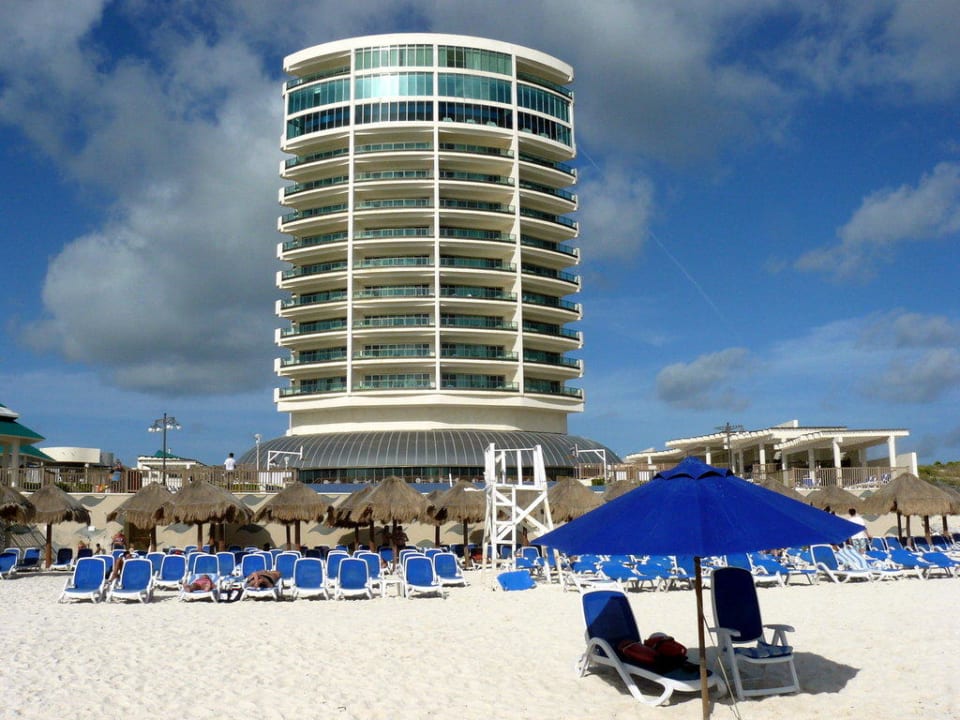 Hotel Seadust Cancun Family Resort