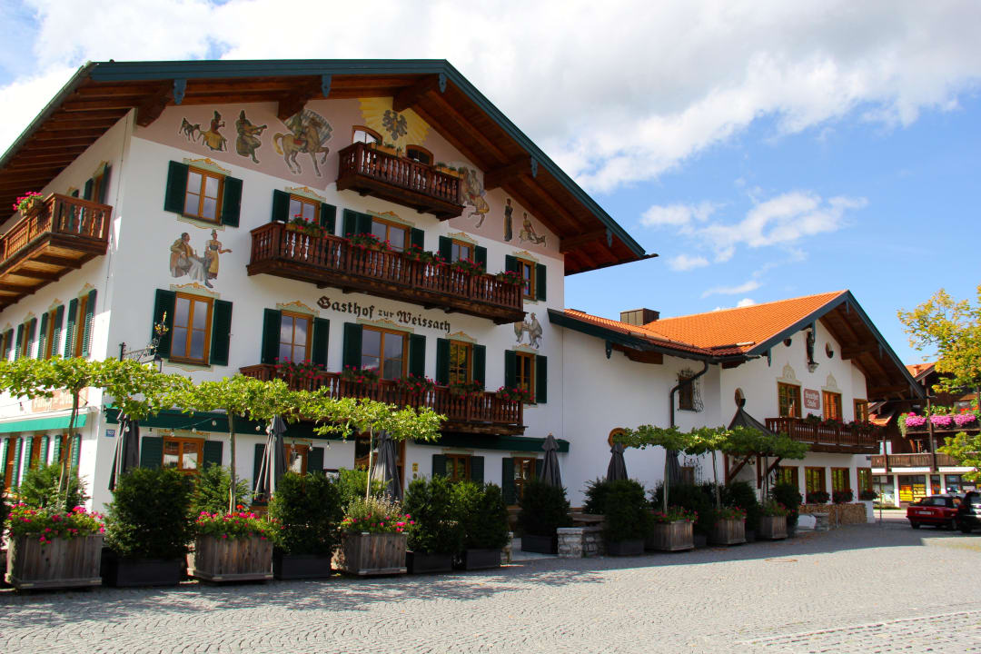 Hotelansicht rückwärtig  Spa & Resort Bachmair Weissach