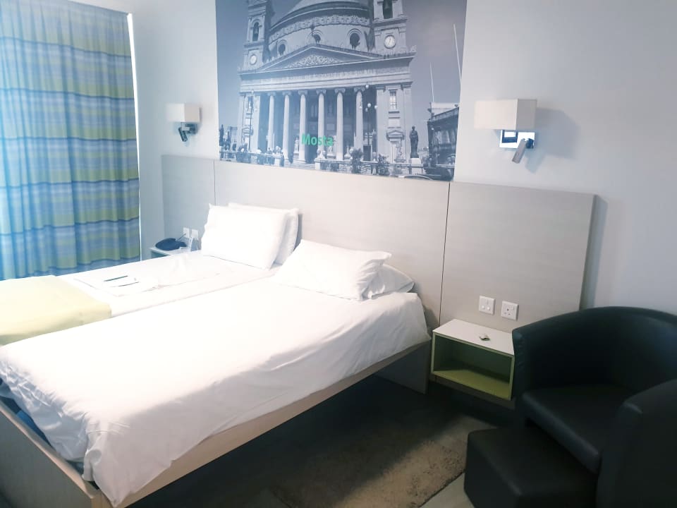 Zimmer Hotel Santana