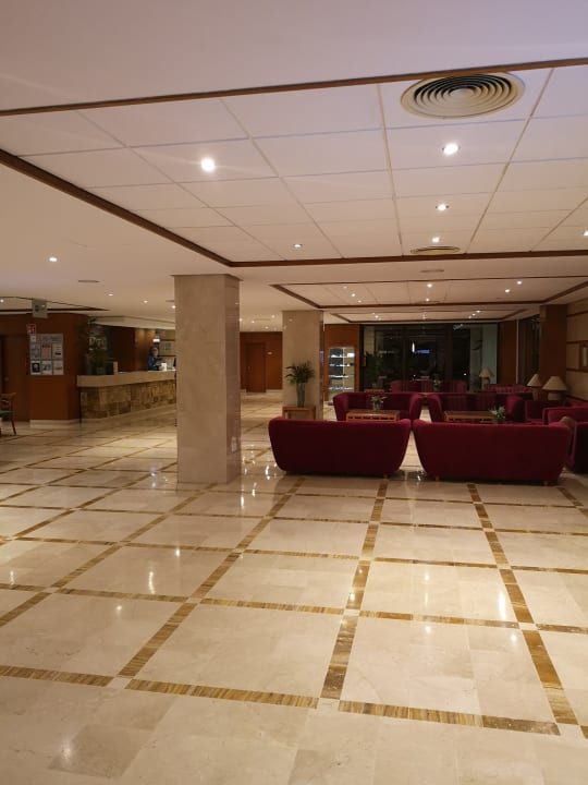 Lobby allsun Hotel Borneo - Adults only